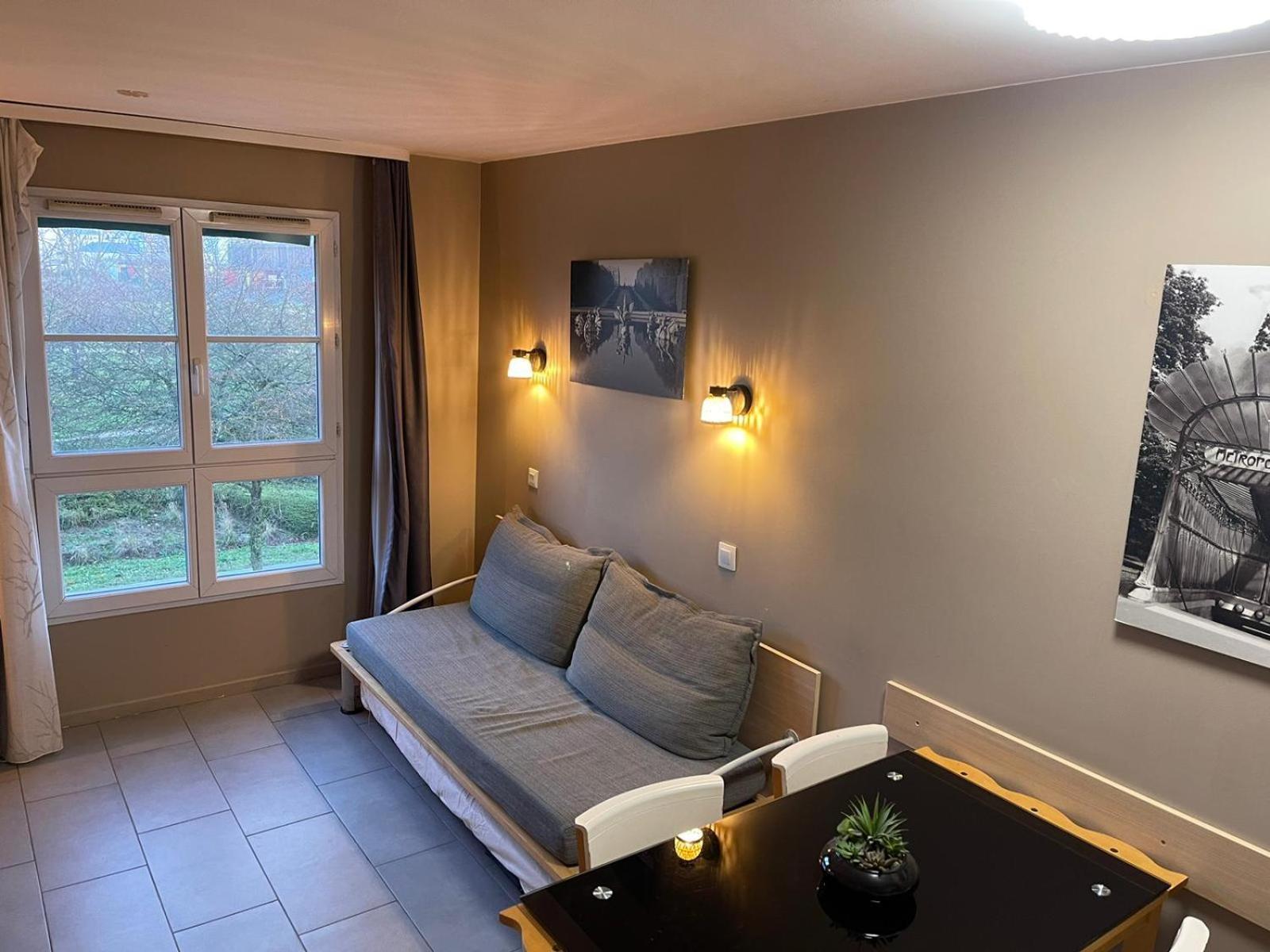 Appartement Near Disneyland เซร์ริส ภายนอก รูปภาพ